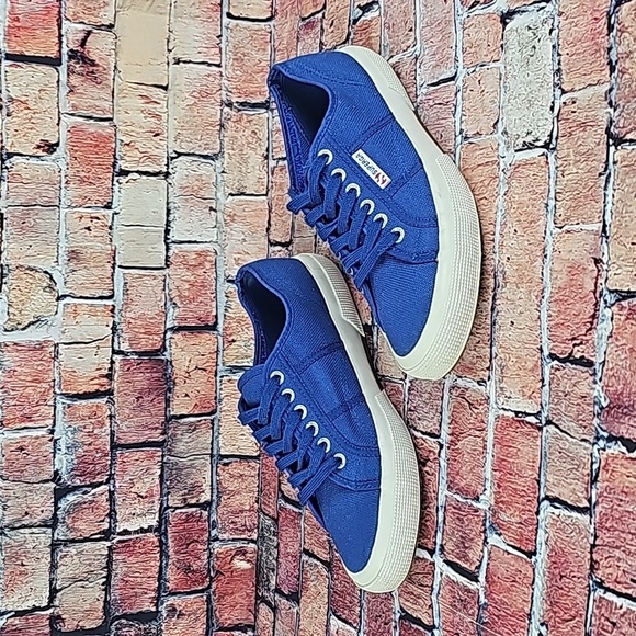 SUPERGA LOWTOP SHOES,  WOMANS SIZE 9.5 EUC BLUE/WHITE - Picture 5 of 11